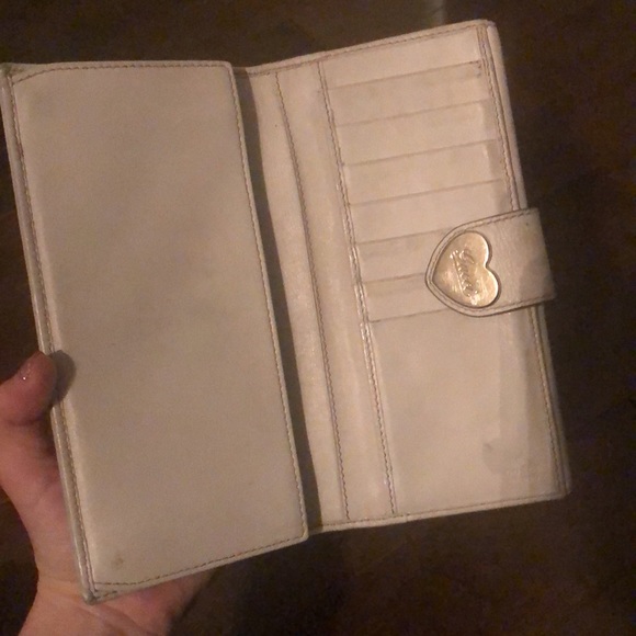 Gucci Wallet - Picture 3 of 3